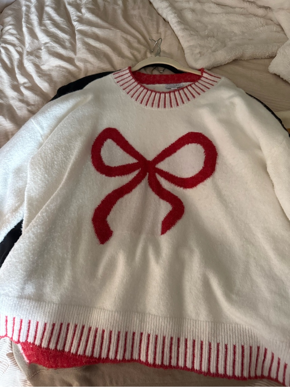 Mud Pie White Sweater with Red Bow Graphic